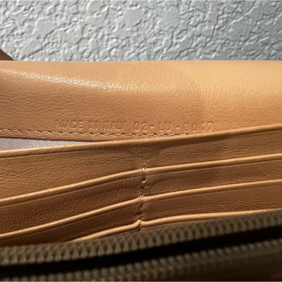 Christian Dior Vintage wallet in great condition! - Picture 7 of 12